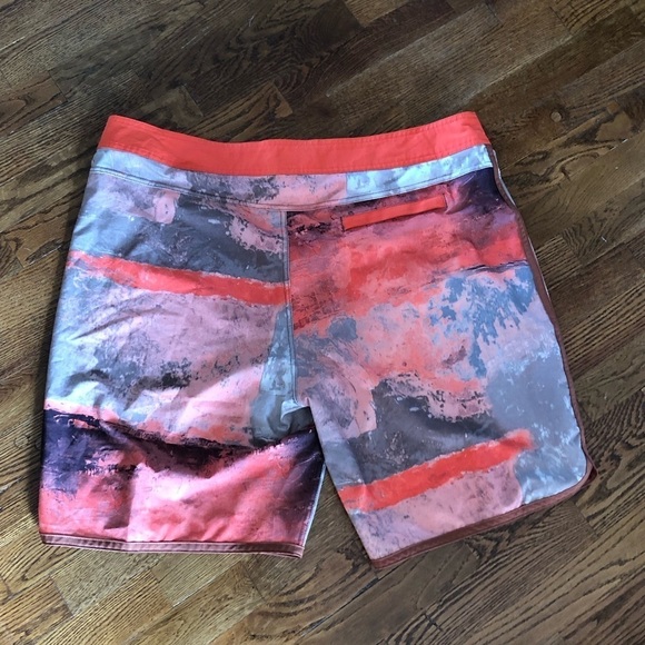 Prana board shorts - Picture 3 of 3